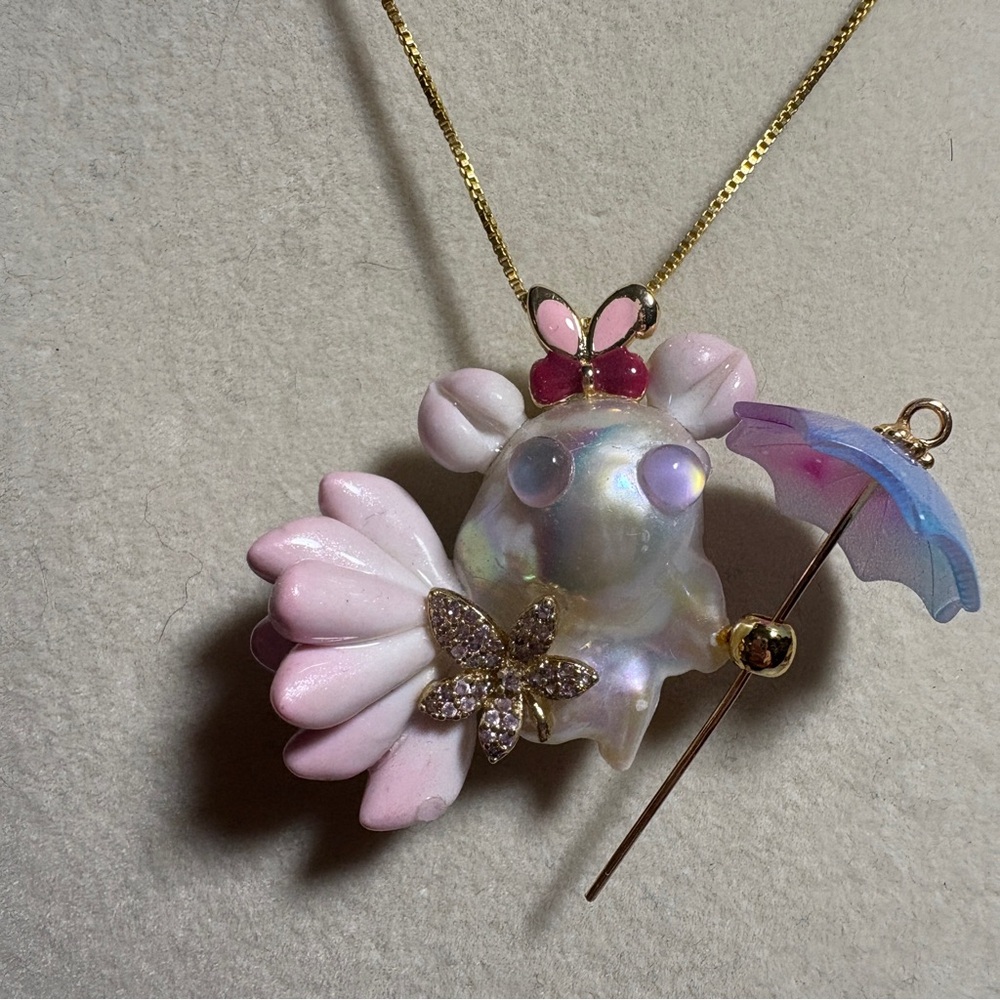 NWT Whimsical Pink and Gold Baroque Freshwater pearl Pendant Necklace